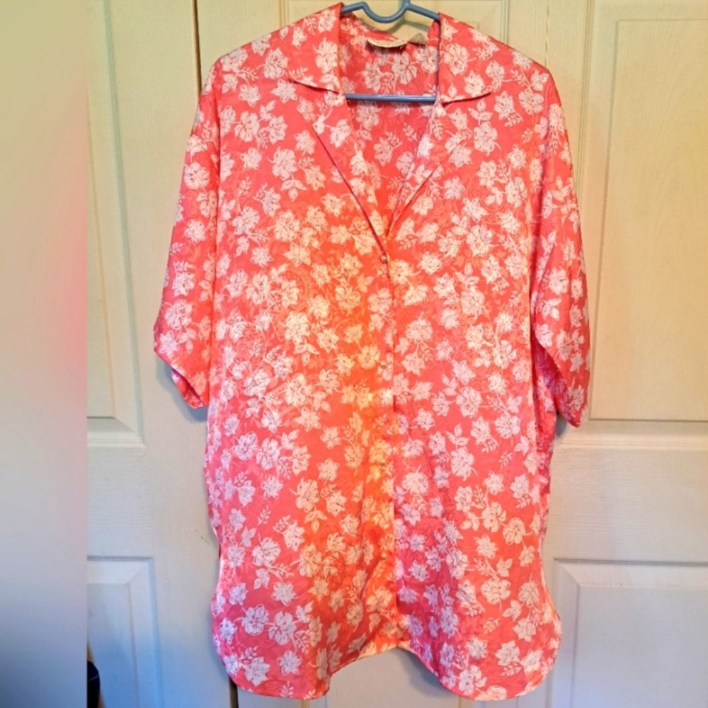 Victoria Secret Gold Label, vintage sleep shirt, large VEC